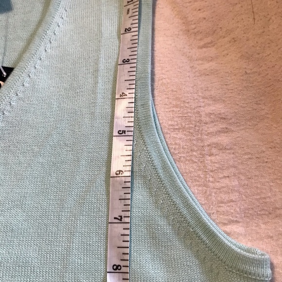 Knitwear Knit light green cyan color Sleeveless Top size M - Picture 11 of 11